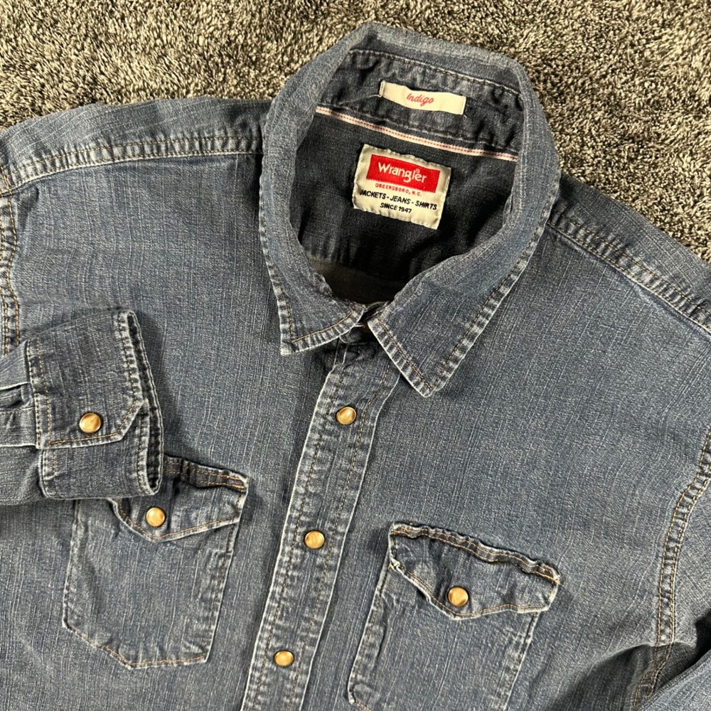 Wrangler Denim Shirt Women Large Blue Western Snap Button Down Indigo